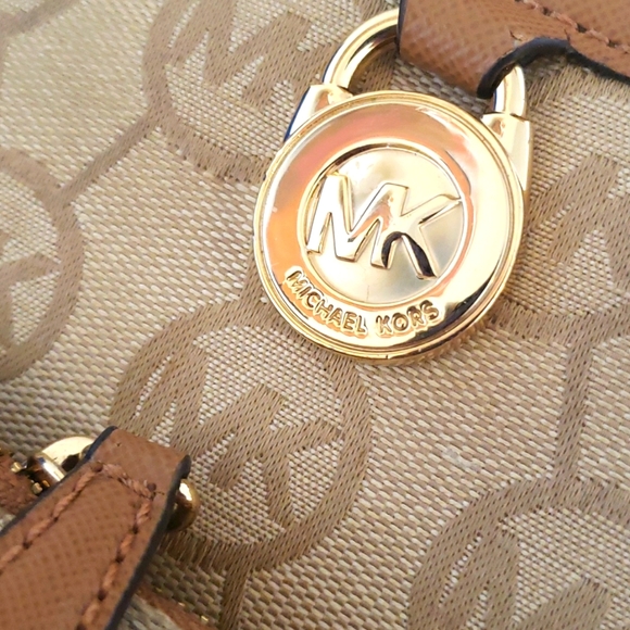 Michael Kors Kempton Crossbody - Picture 6 of 7